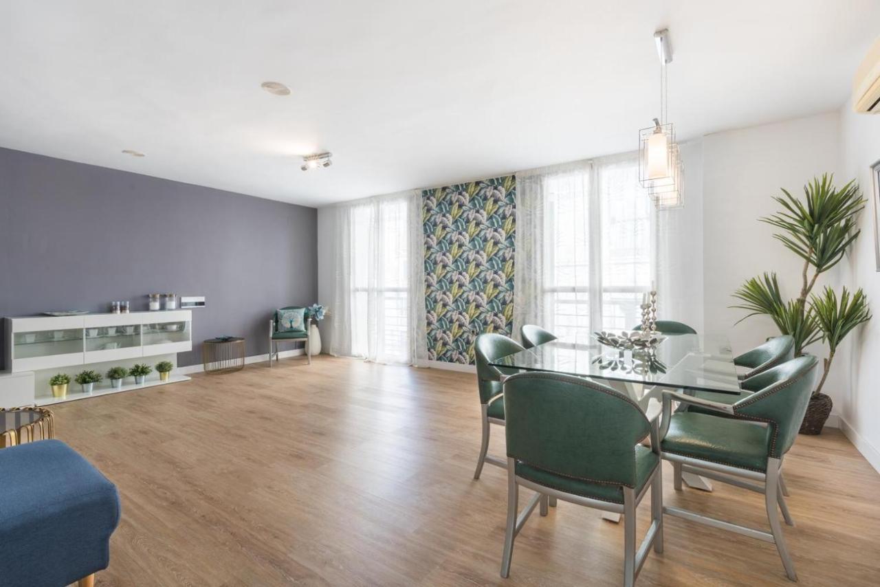 Apartamento Moderno Calle Larios มาลากา ภายนอก รูปภาพ
