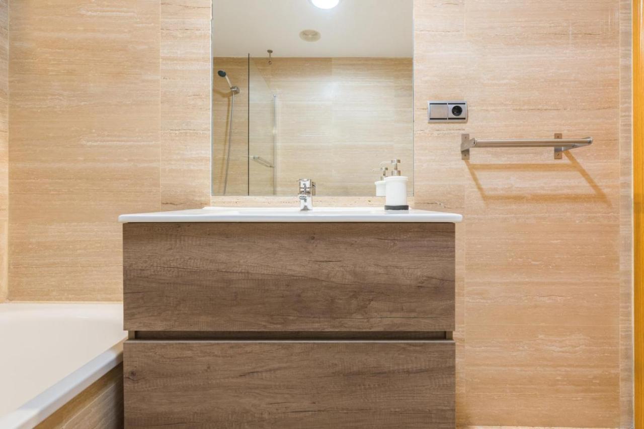 Apartamento Moderno Calle Larios มาลากา ภายนอก รูปภาพ