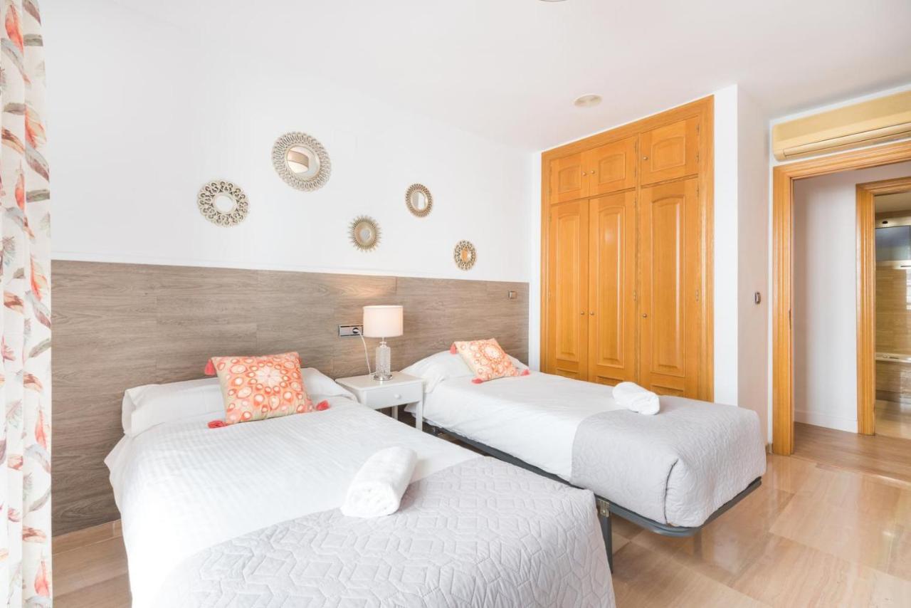 Apartamento Moderno Calle Larios มาลากา ภายนอก รูปภาพ